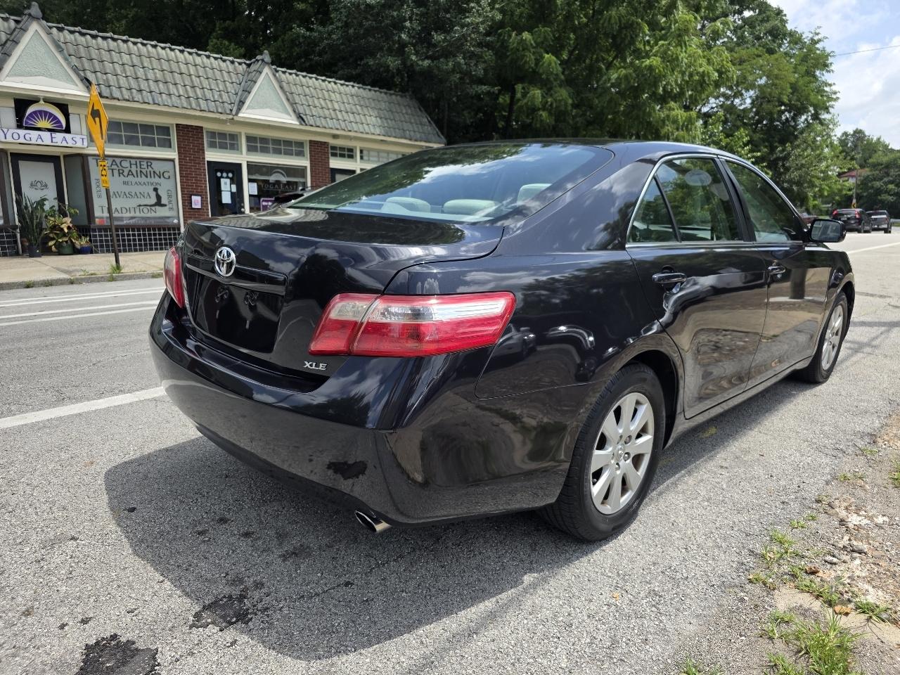 Toyota Camry XLE 5-Spd AT 2009