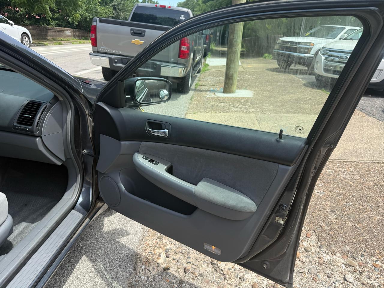 Honda Accord LX SE Sedan AT 2007