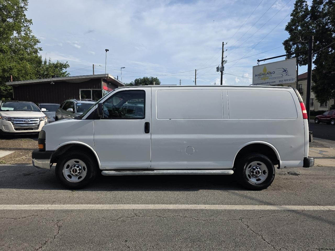 GMC Savana G2500 Cargo 2014