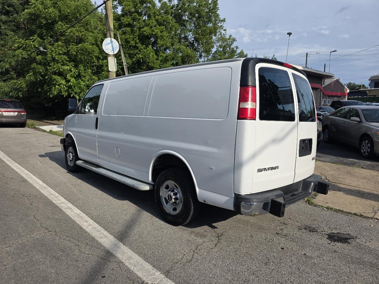 GMC Savana G2500 Cargo 2014