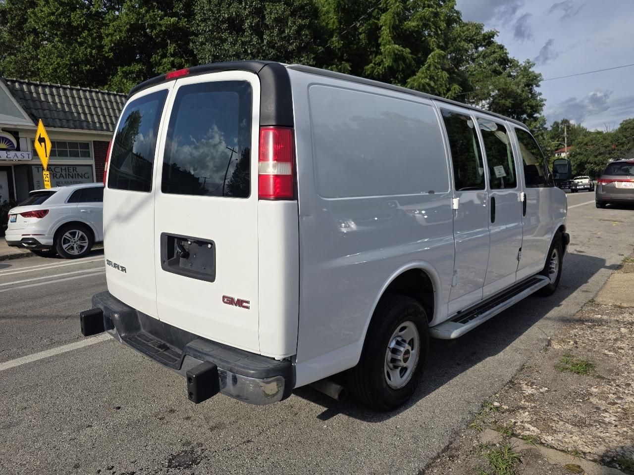 GMC Savana G2500 Cargo 2014