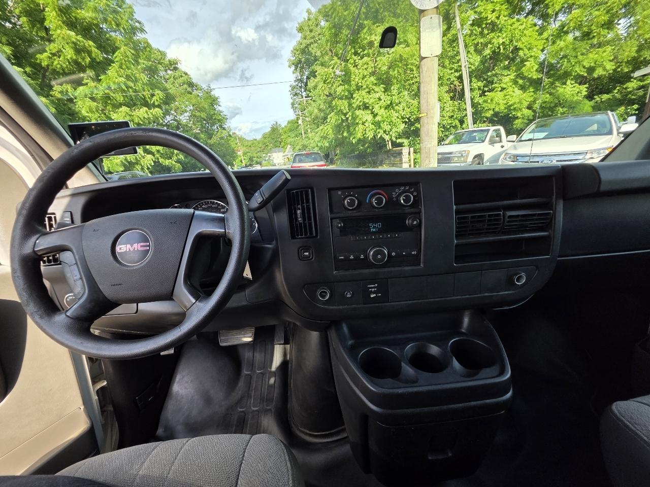 GMC Savana G2500 Cargo 2014