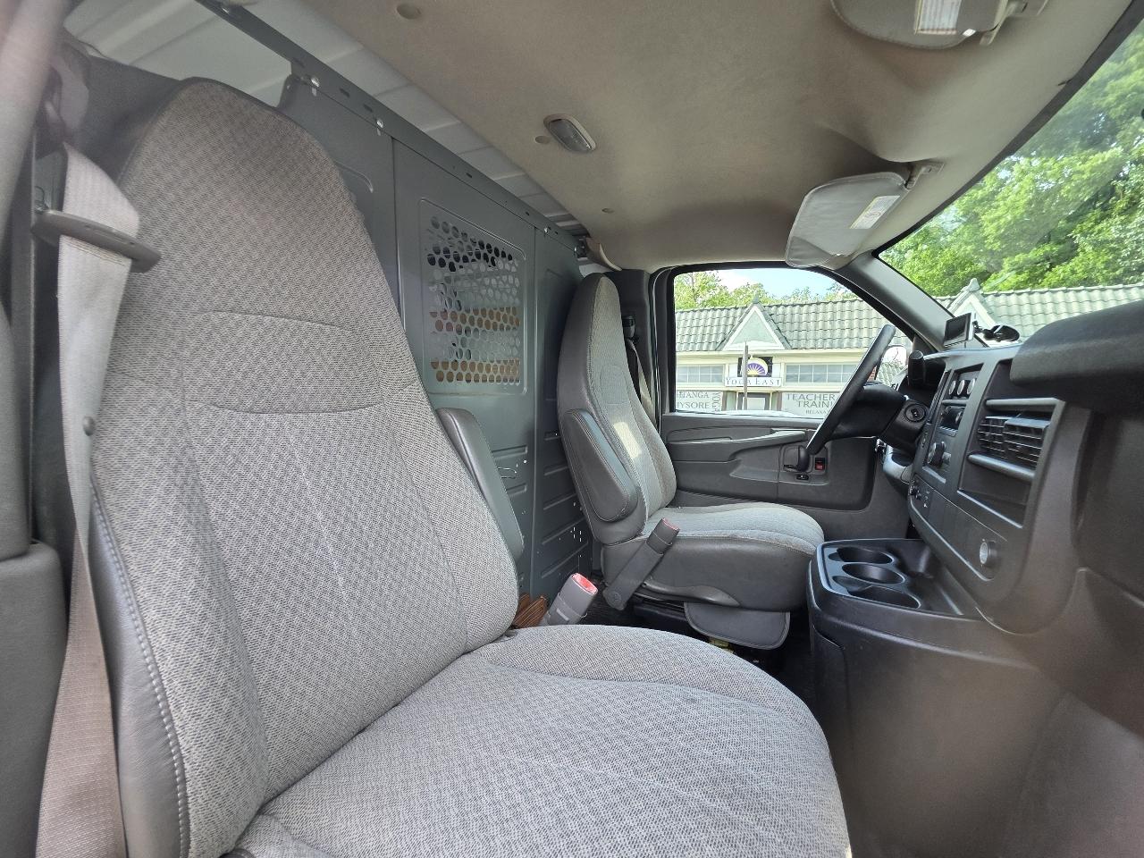 GMC Savana G2500 Cargo 2014