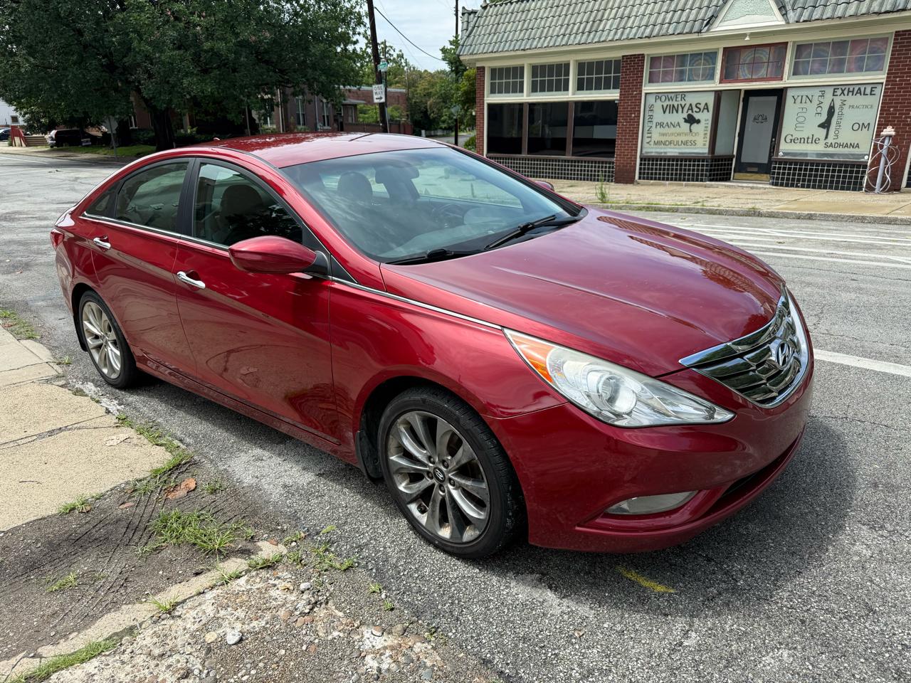 Hyundai Sonata Limited Auto 2011
