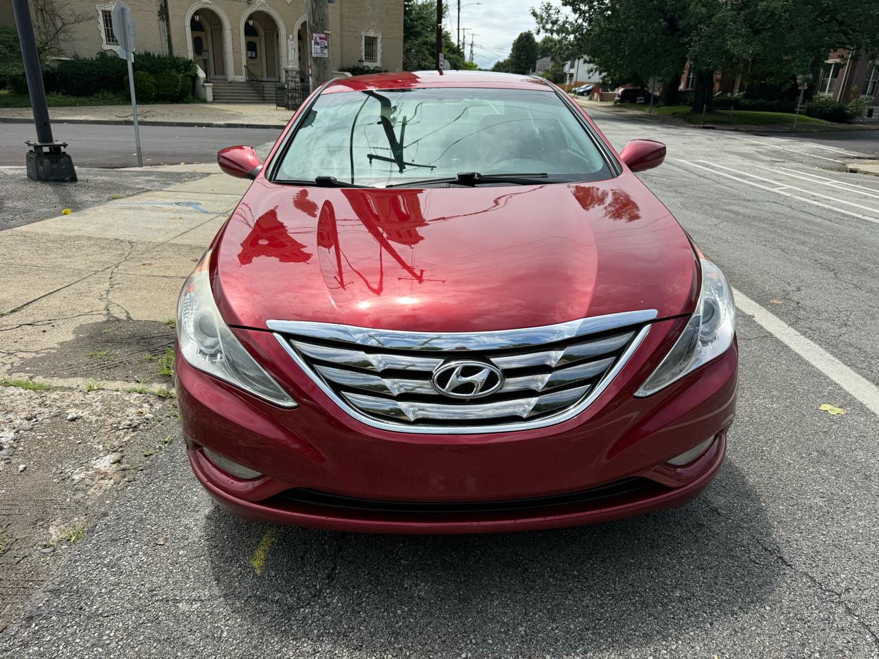 Hyundai Sonata Limited Auto 2011