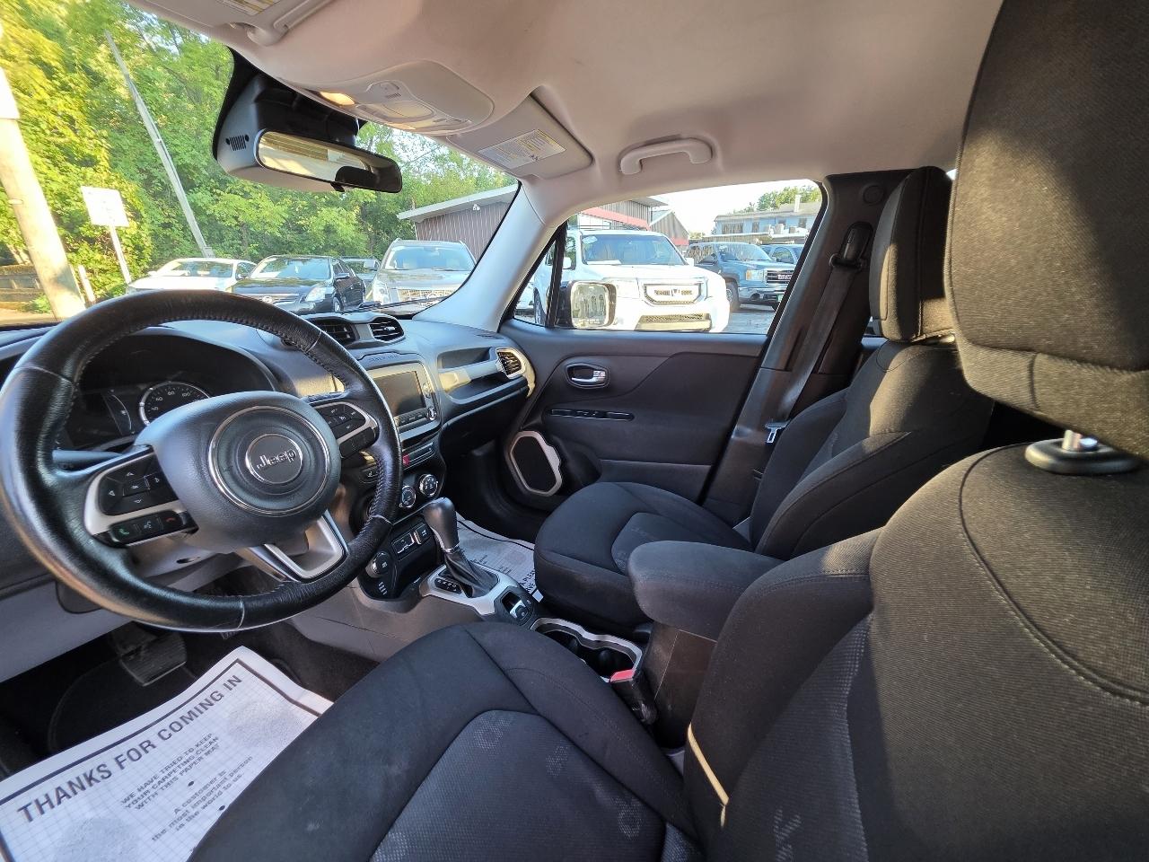 Jeep Renegade Latitude 4WD 2015