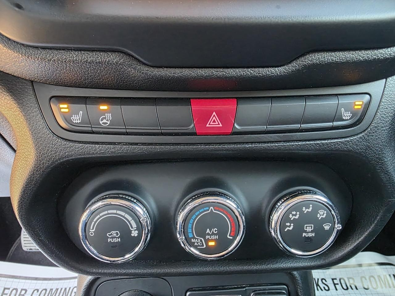 Jeep Renegade Latitude 4WD 2015