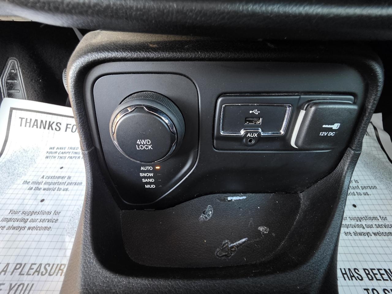 Jeep Renegade Latitude 4WD 2015