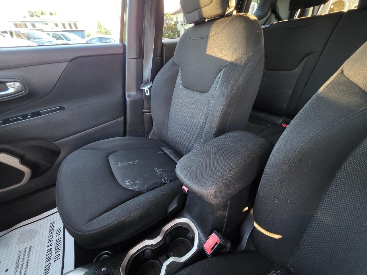 Jeep Renegade Latitude 4WD 2015