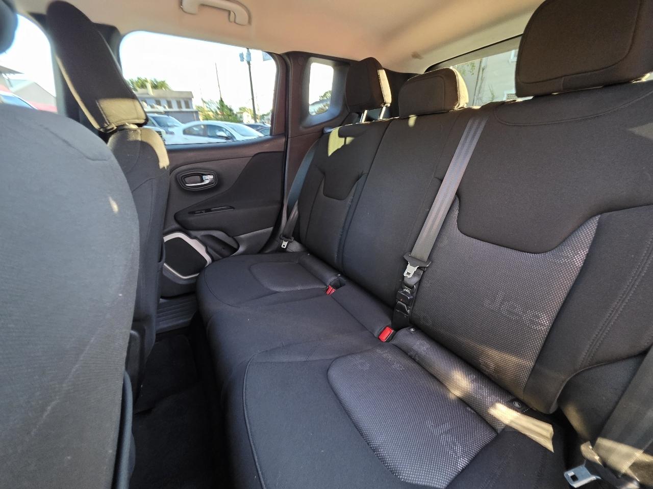 Jeep Renegade Latitude 4WD 2015