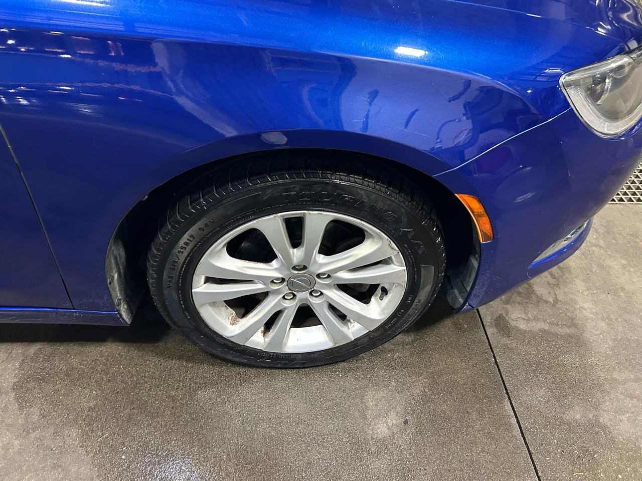Chrysler 200 Limited 2015