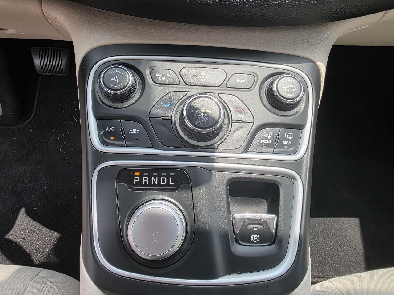 Chrysler 200 Limited 2015