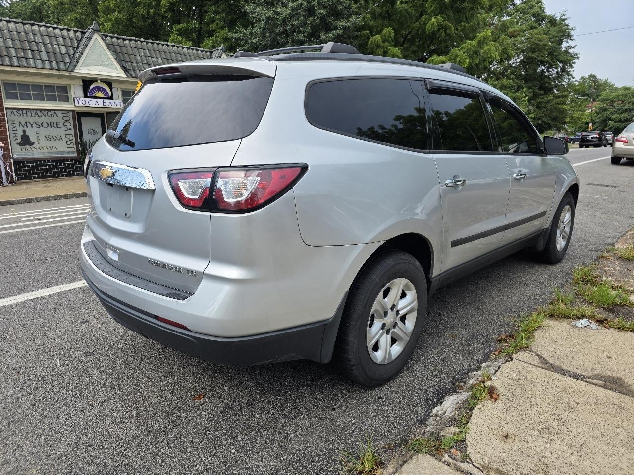 Chevrolet Traverse LS AWD 2016