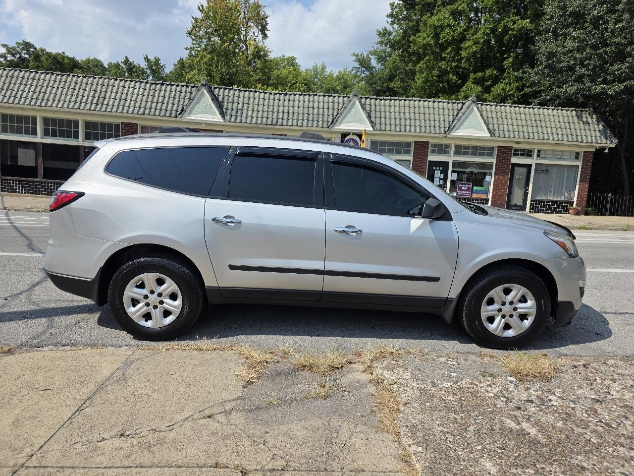 Chevrolet Traverse LS AWD 2016