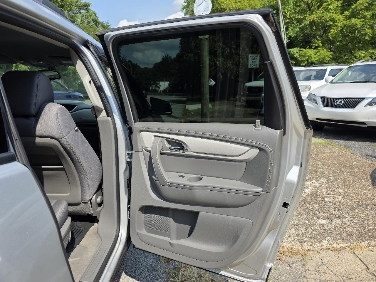 Chevrolet Traverse LS AWD 2016