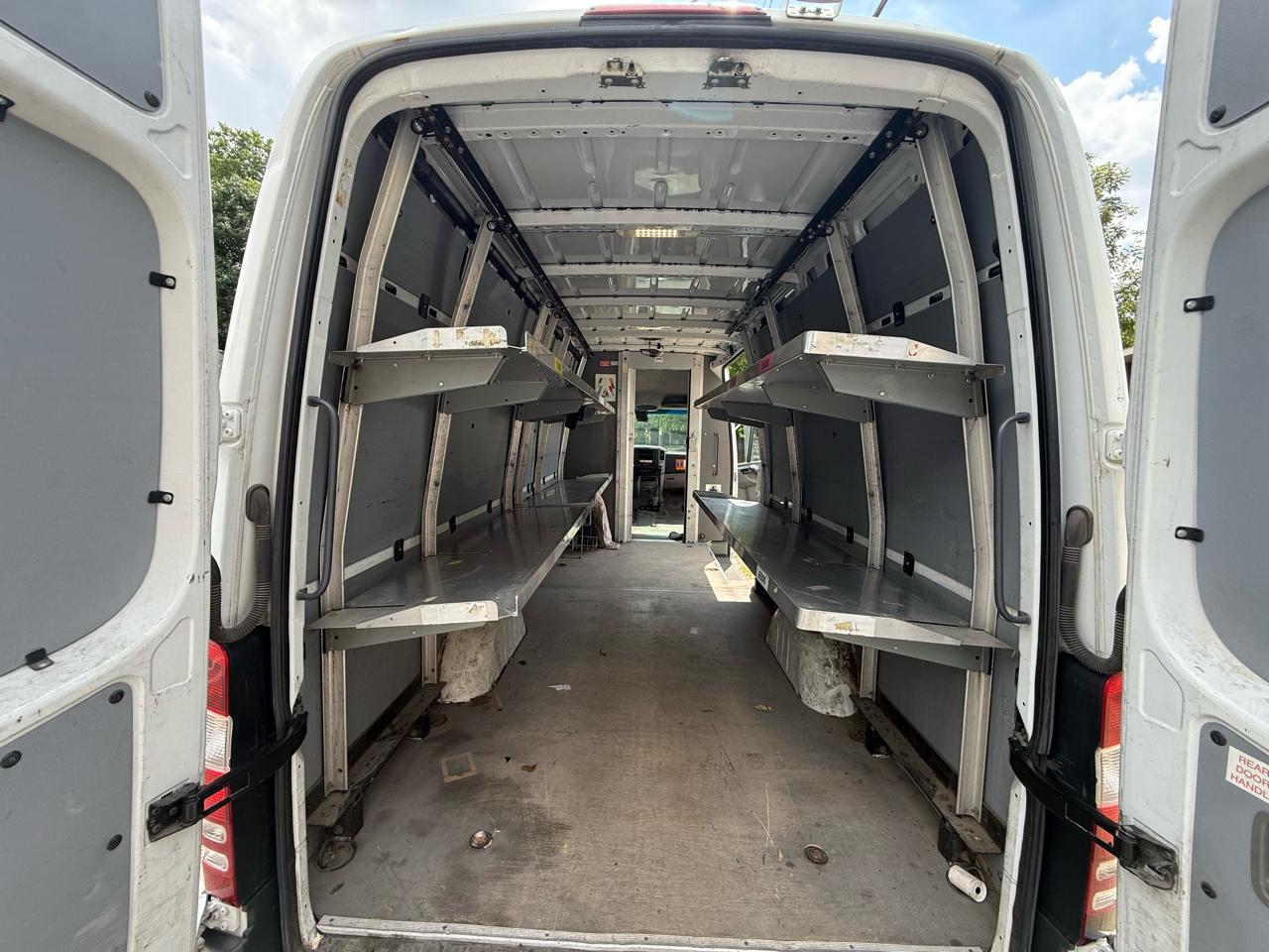 Mercedes-Benz Sprinter 2500 High Roof Cargo 4cyl 170WB 2014