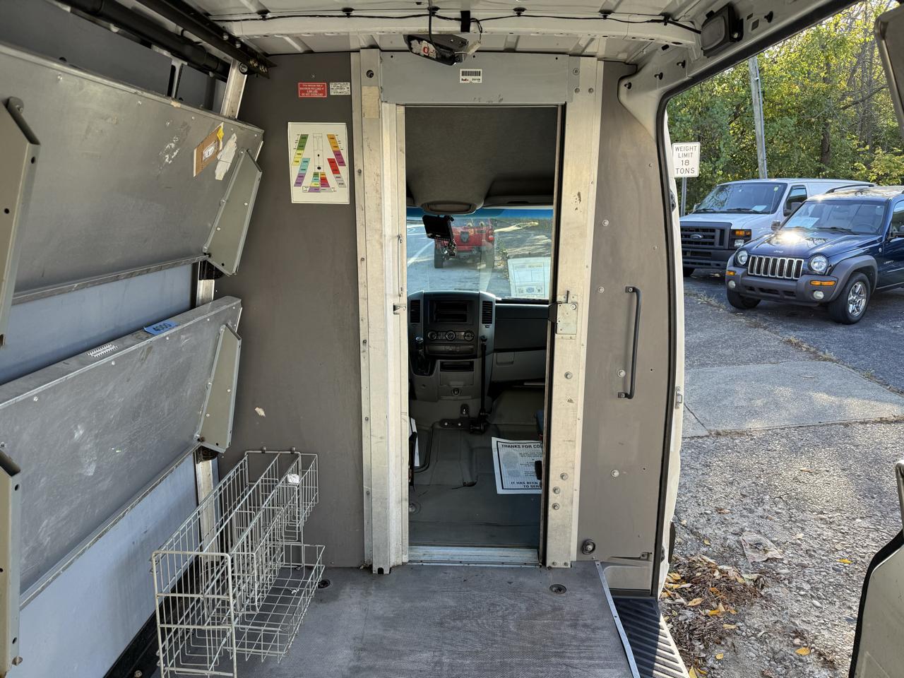 Mercedes-Benz Sprinter 2500 High Roof Cargo 4cyl 170WB 2014