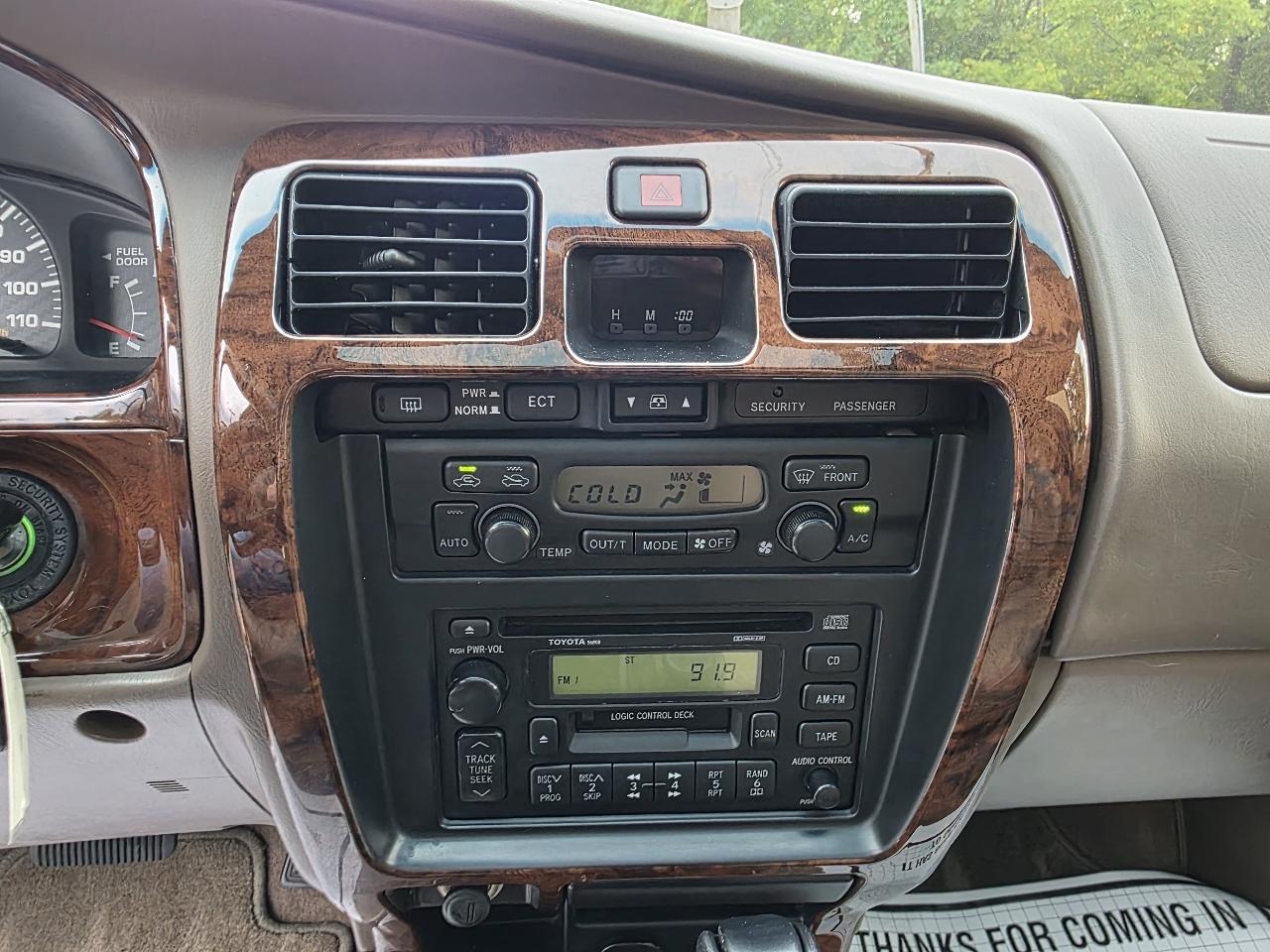 Toyota 4Runner Limited 4WD 1999