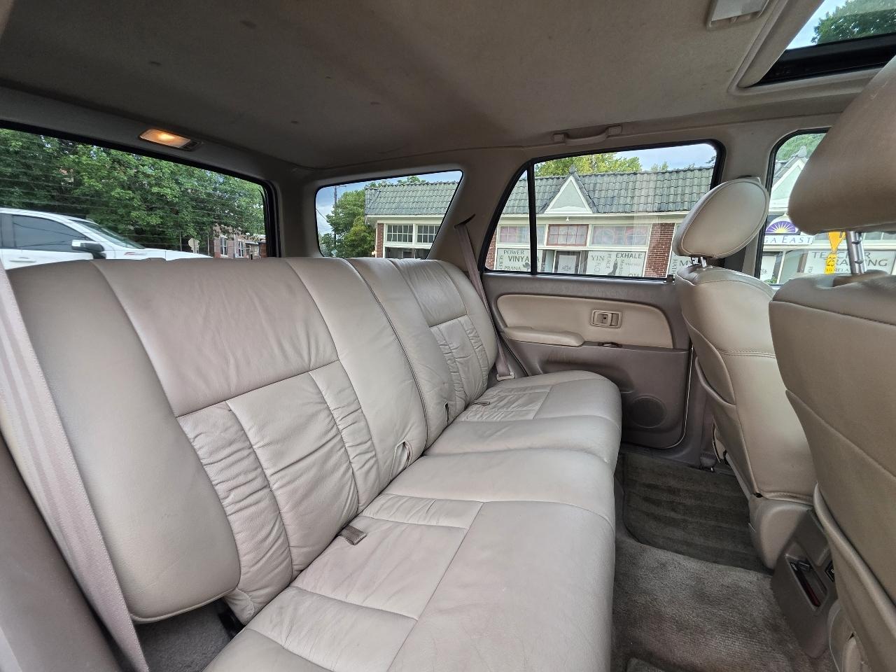 Toyota 4Runner Limited 4WD 1999