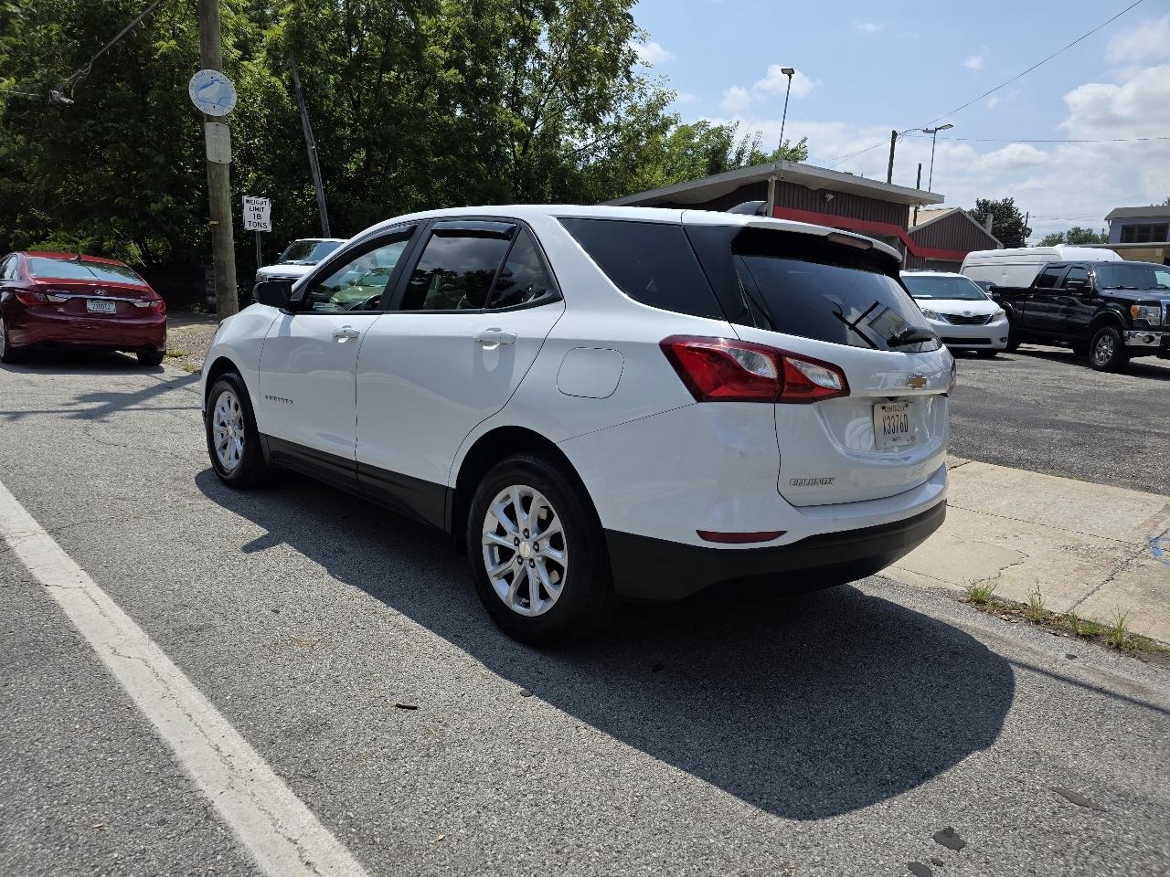 Chevrolet Equinox LS 2WD 2020