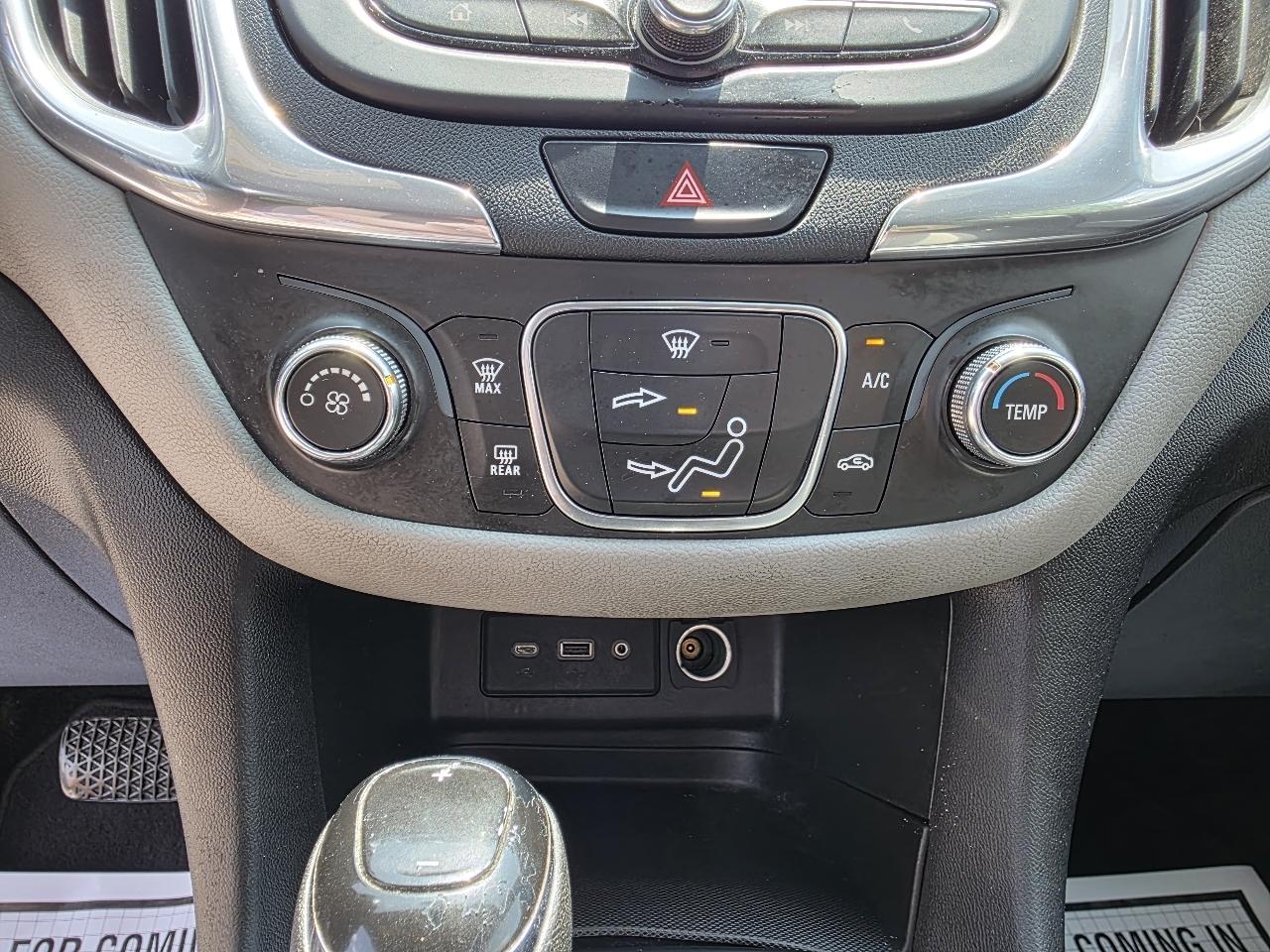 Chevrolet Equinox LS 2WD 2020