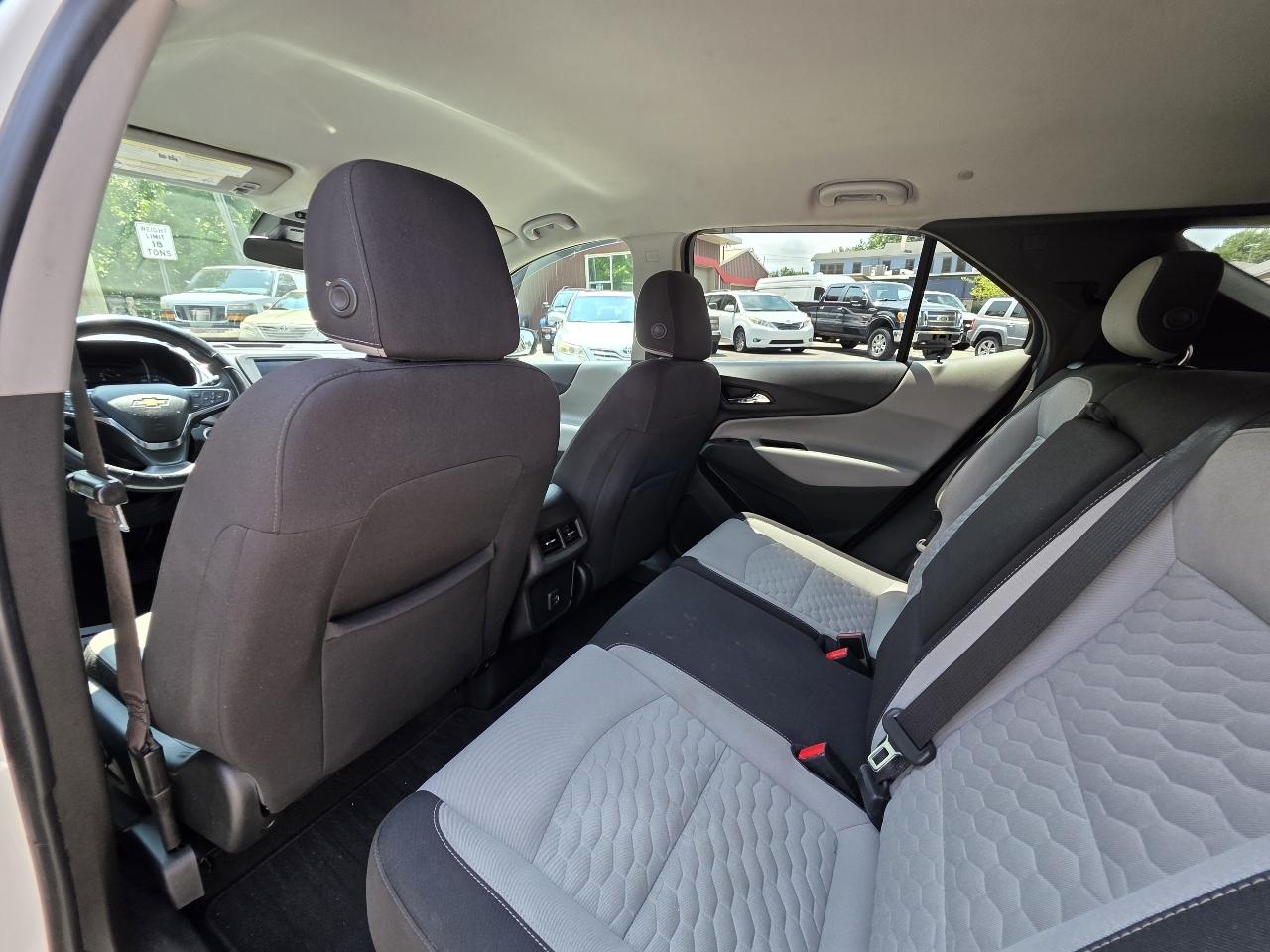Chevrolet Equinox LS 2WD 2020