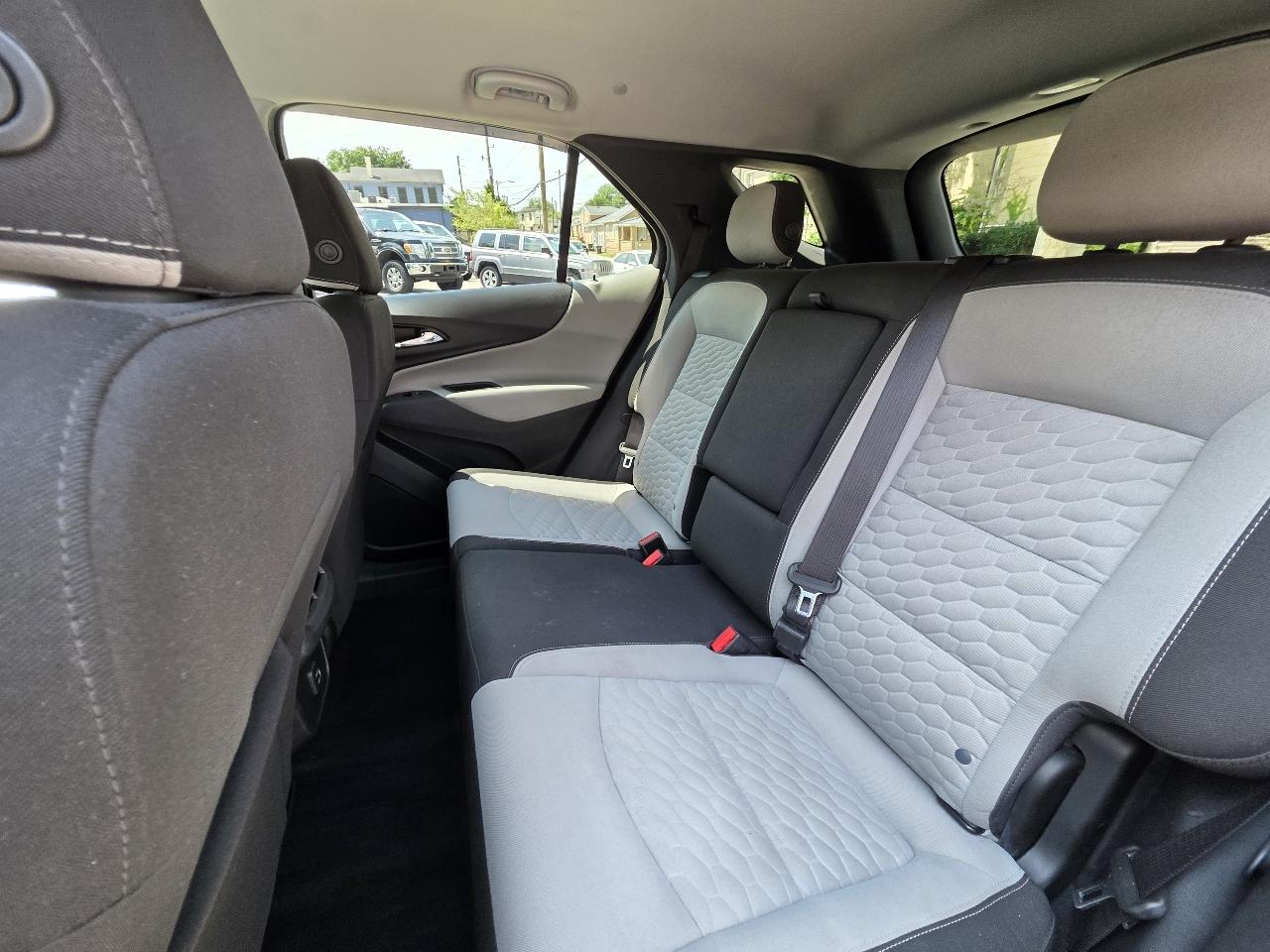 Chevrolet Equinox LS 2WD 2020