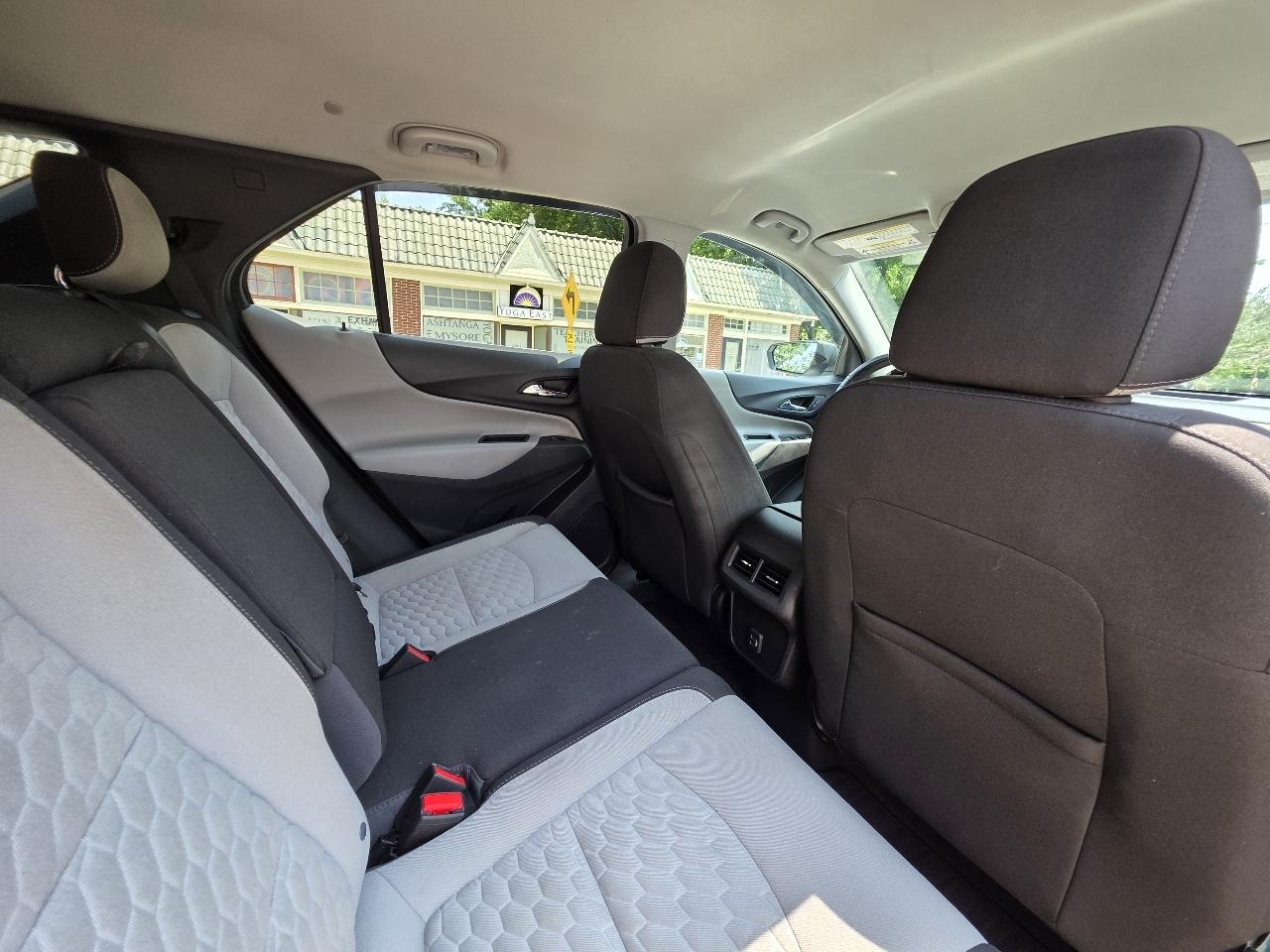 Chevrolet Equinox LS 2WD 2020
