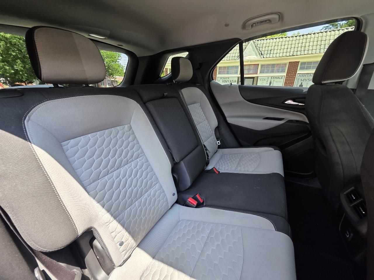 Chevrolet Equinox LS 2WD 2020