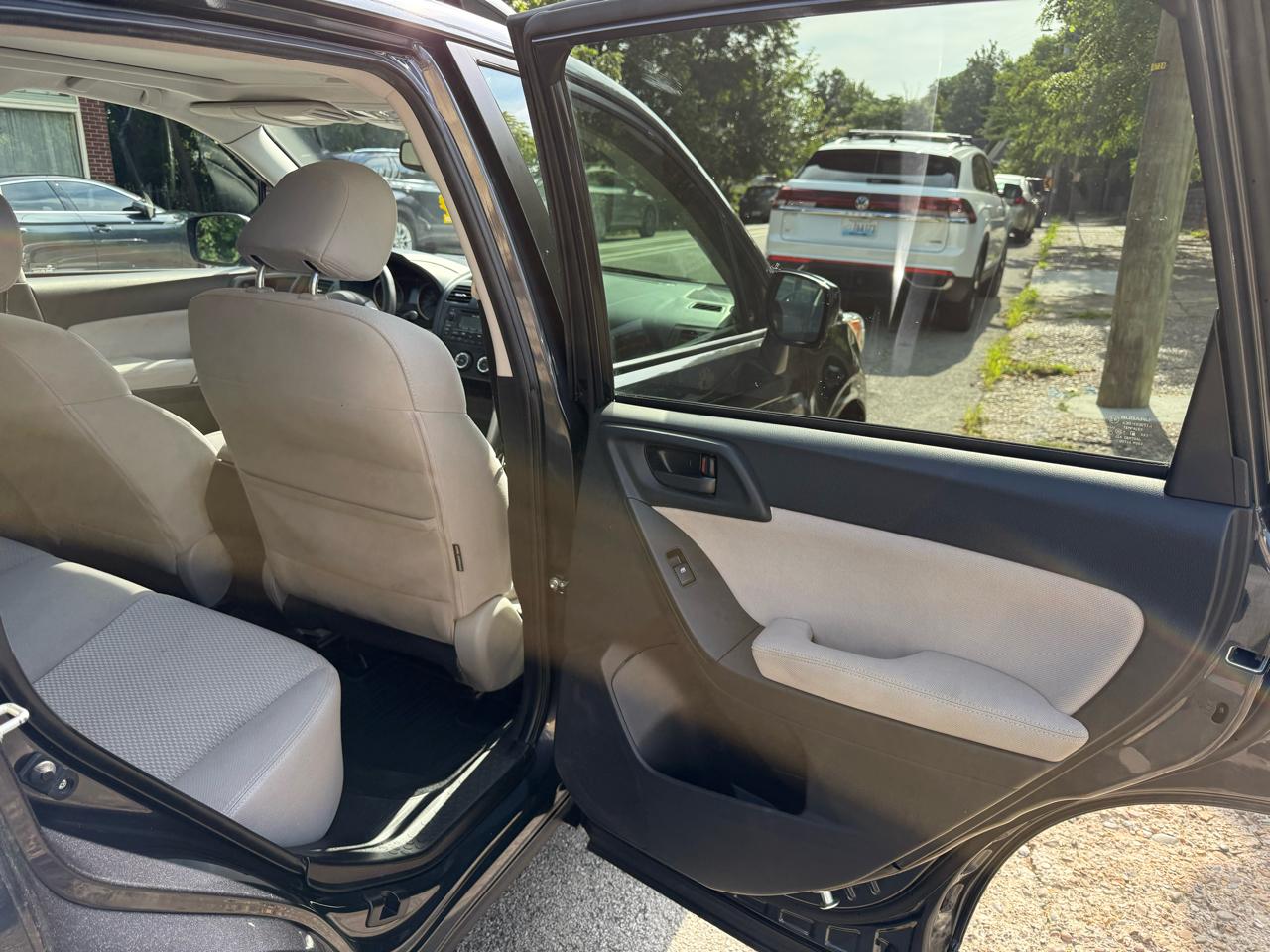 Subaru Forester 2.5i Premium 2015