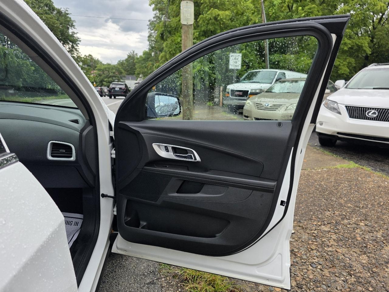 Chevrolet Equinox LS 2WD 2015