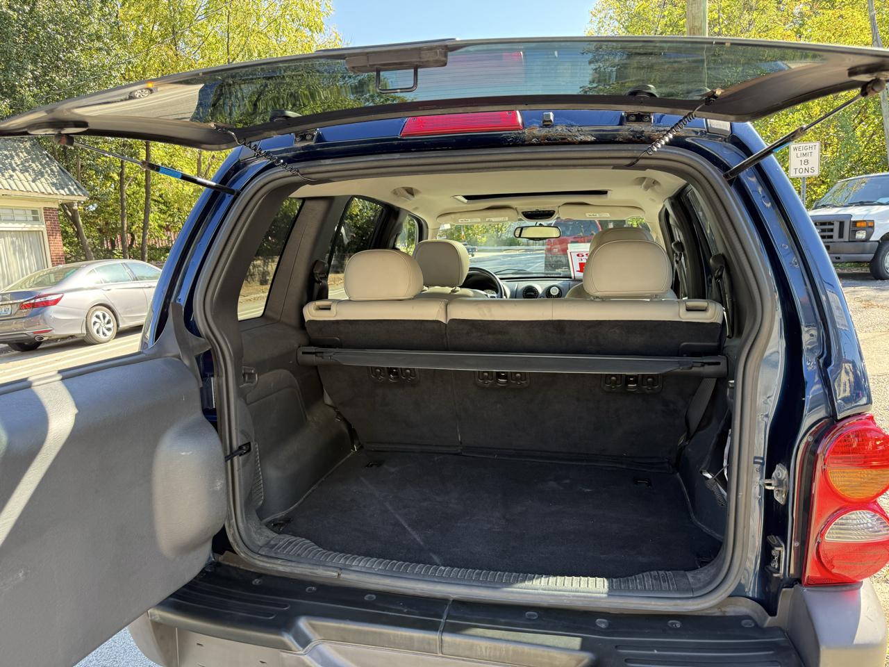 Jeep Liberty Limited 4WD 2004