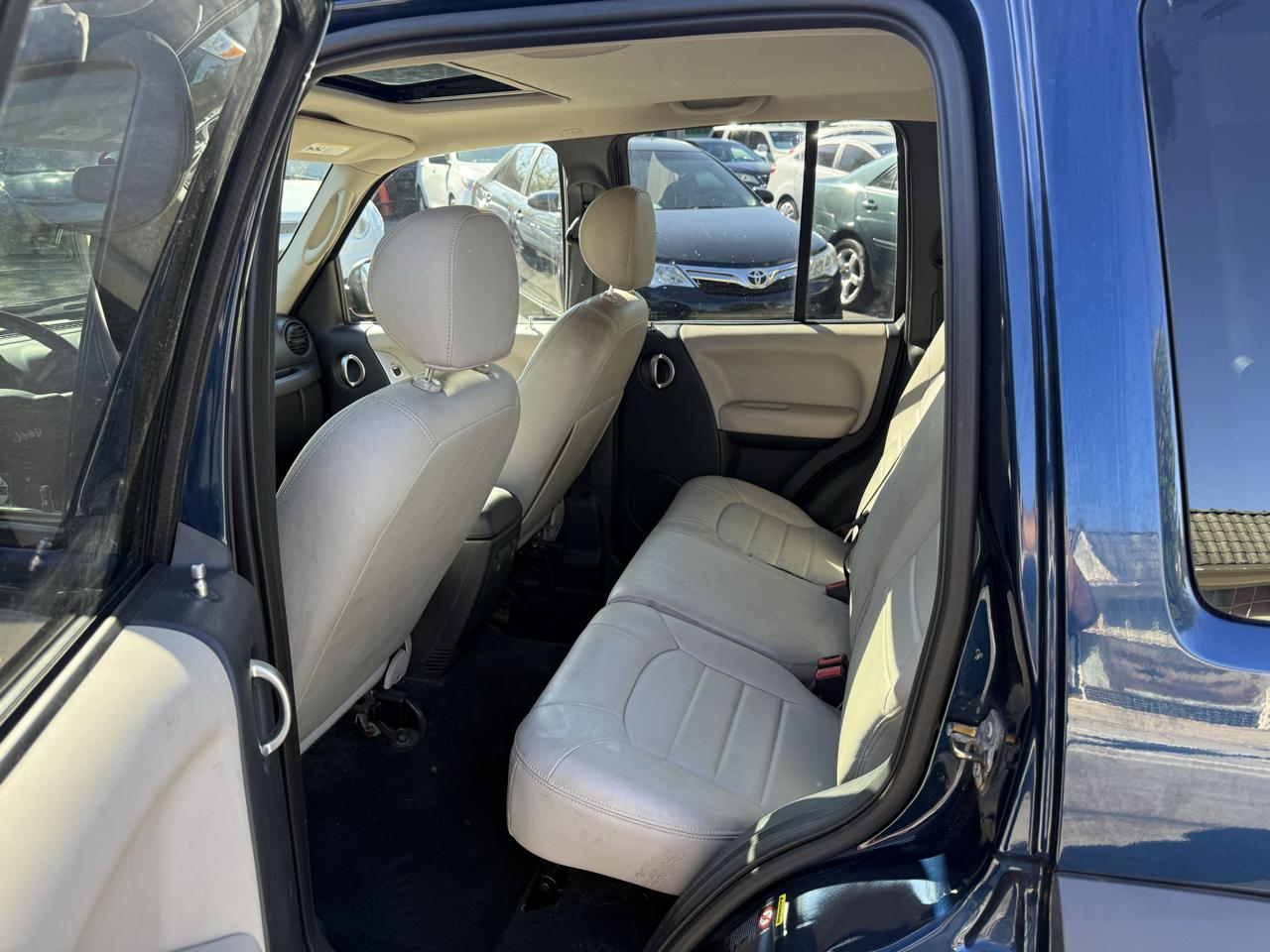 Jeep Liberty Limited 4WD 2004