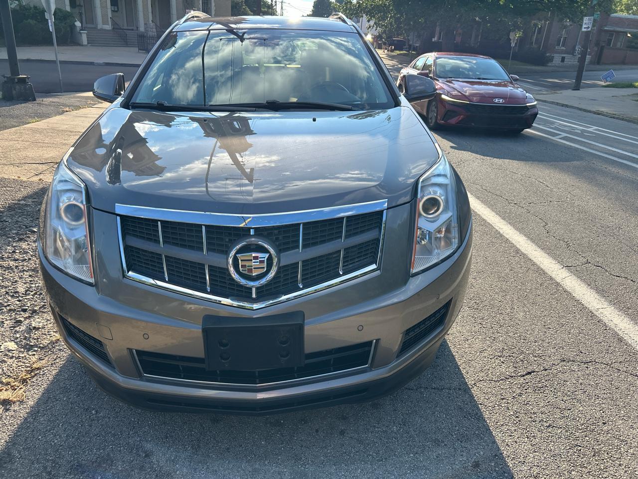 Cadillac SRX Luxury Collection 2011