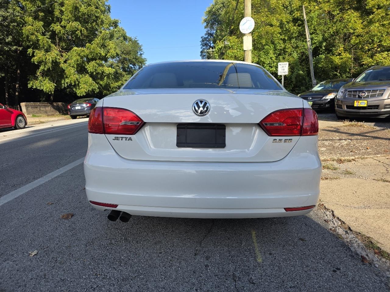 Volkswagen Jetta SE 2013