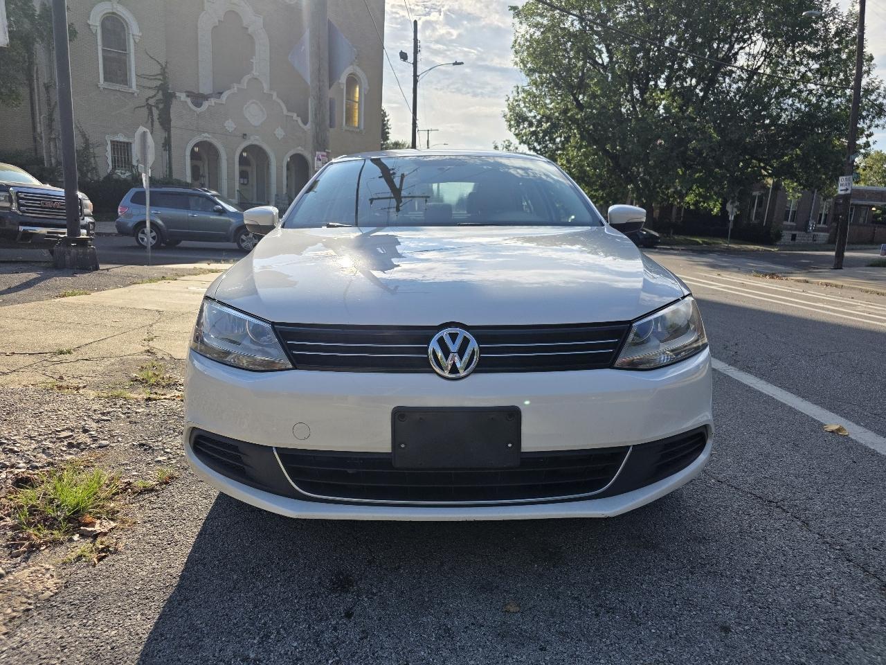 Volkswagen Jetta SE 2013