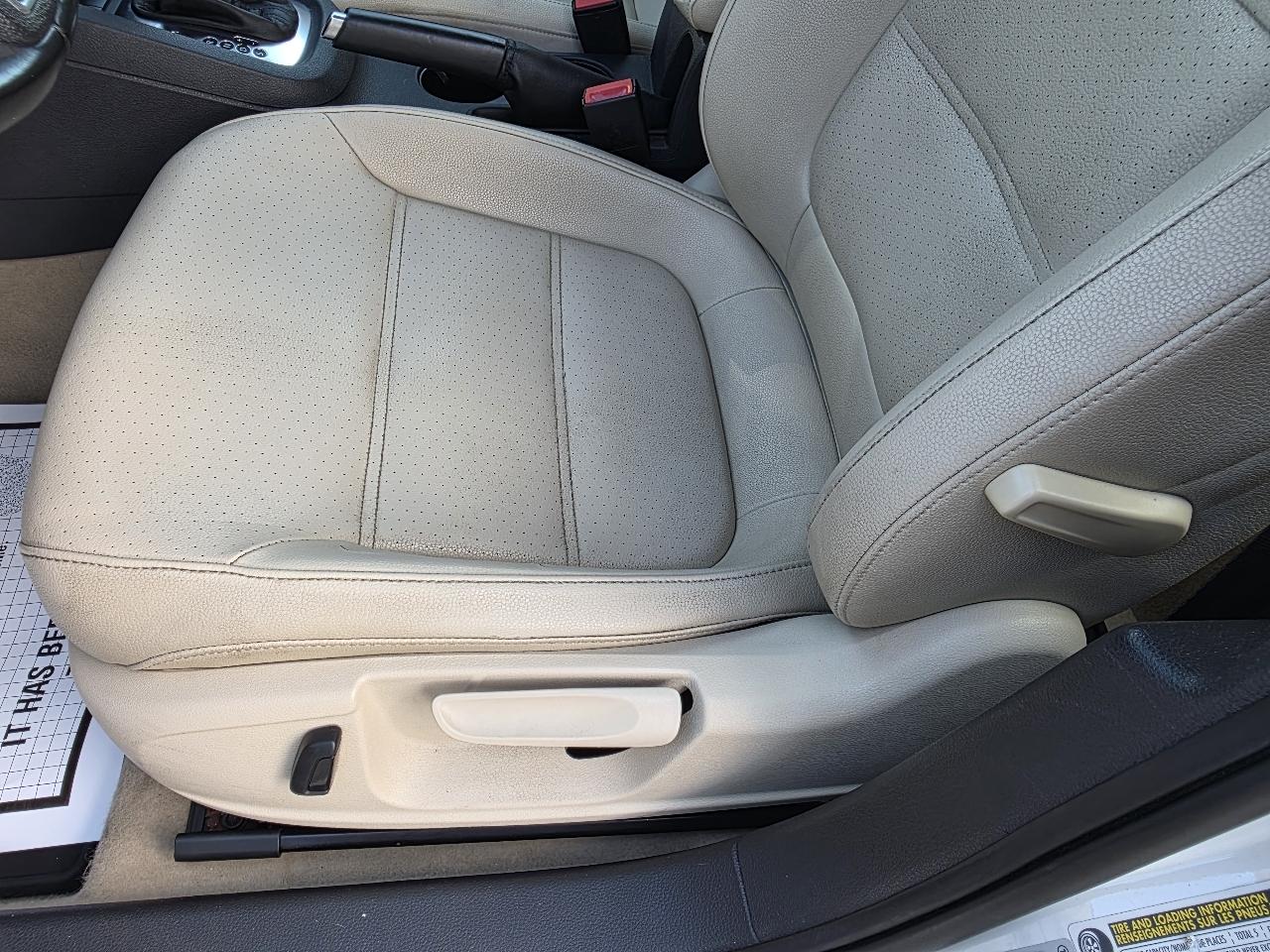 Volkswagen Jetta SE 2013