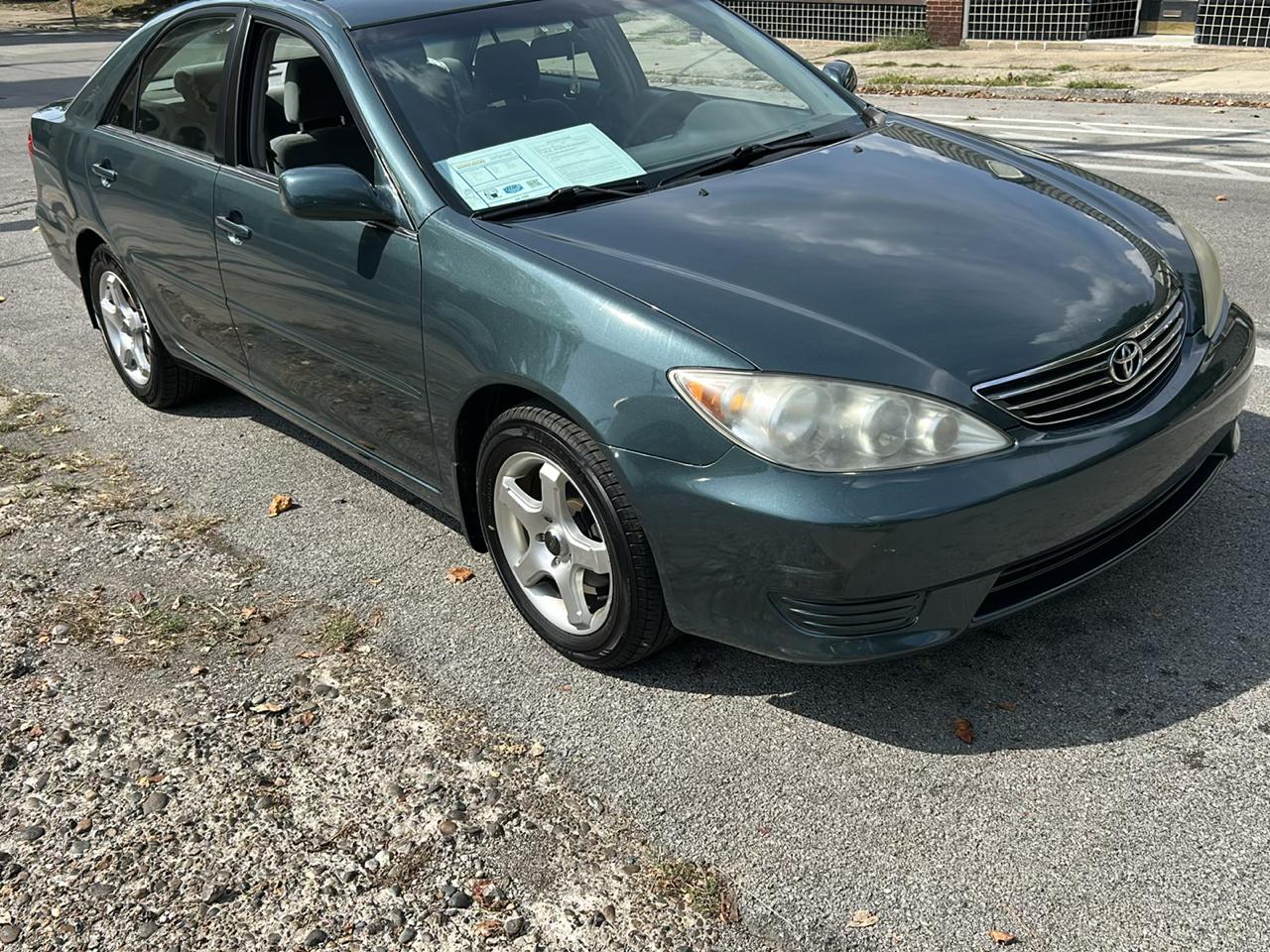 Toyota Camry LE 2006