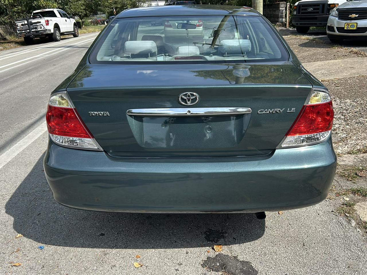 Toyota Camry LE 2006