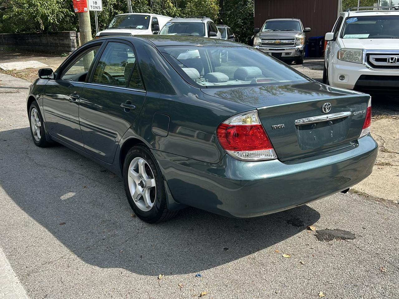Toyota Camry LE 2006