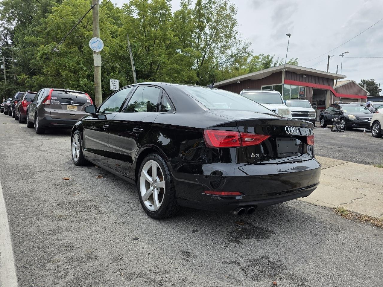 Audi A3 1.8T Premium FWD S tronic 2016