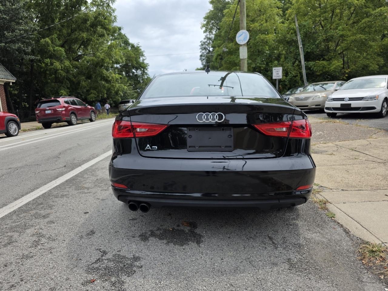 Audi A3 1.8T Premium FWD S tronic 2016