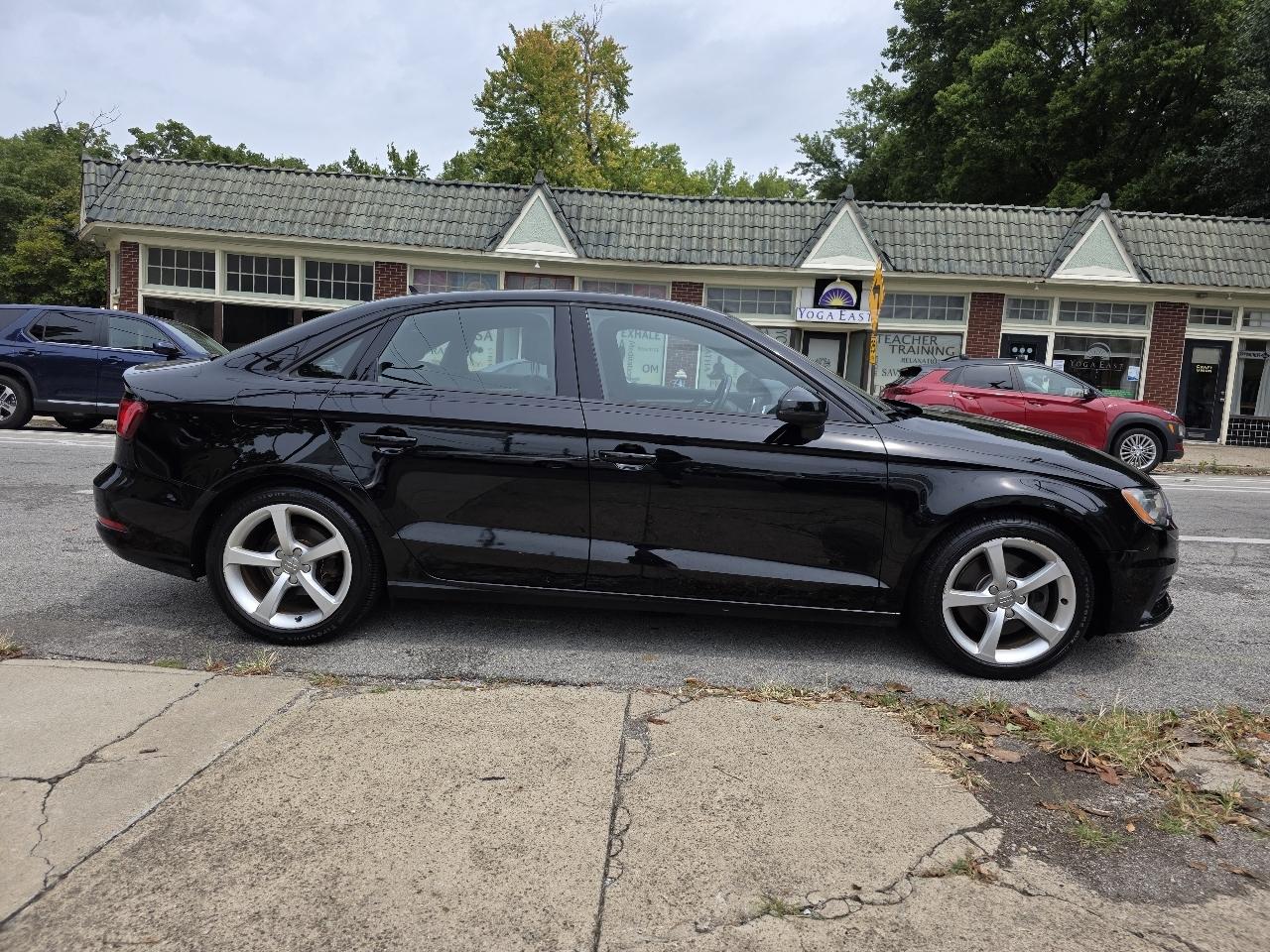 Audi A3 1.8T Premium FWD S tronic 2016