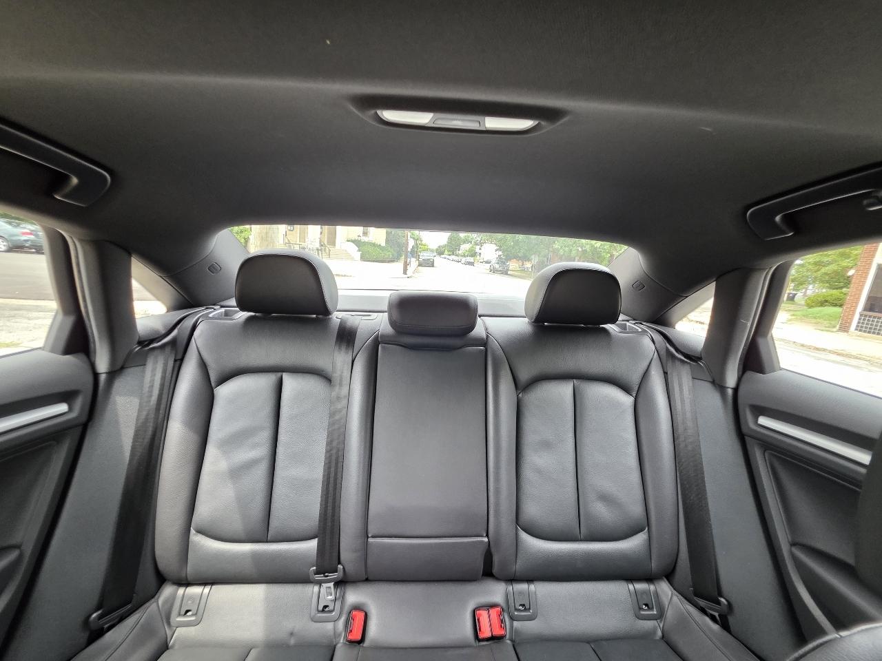 Audi A3 1.8T Premium FWD S tronic 2016