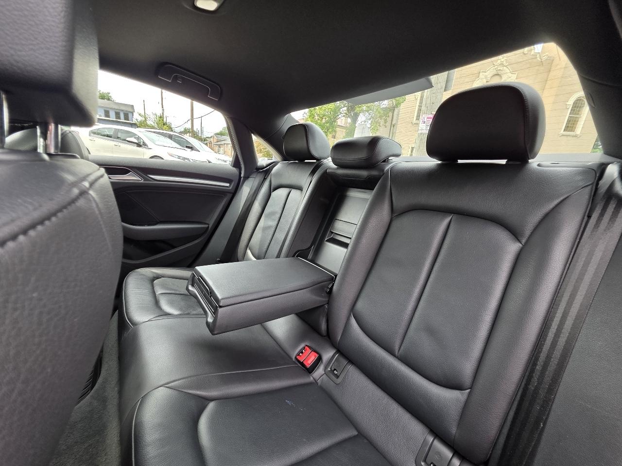 Audi A3 1.8T Premium FWD S tronic 2016