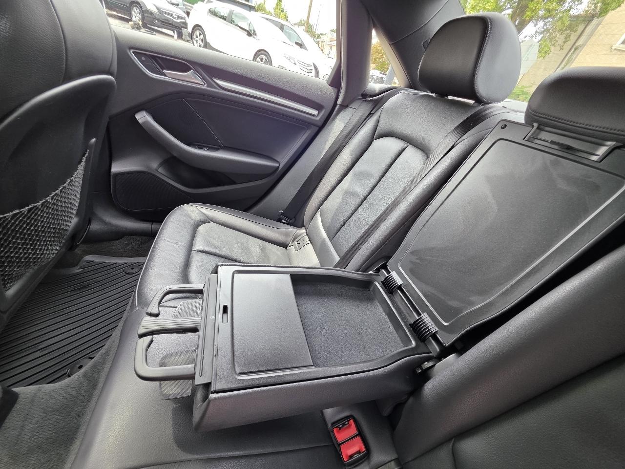 Audi A3 1.8T Premium FWD S tronic 2016
