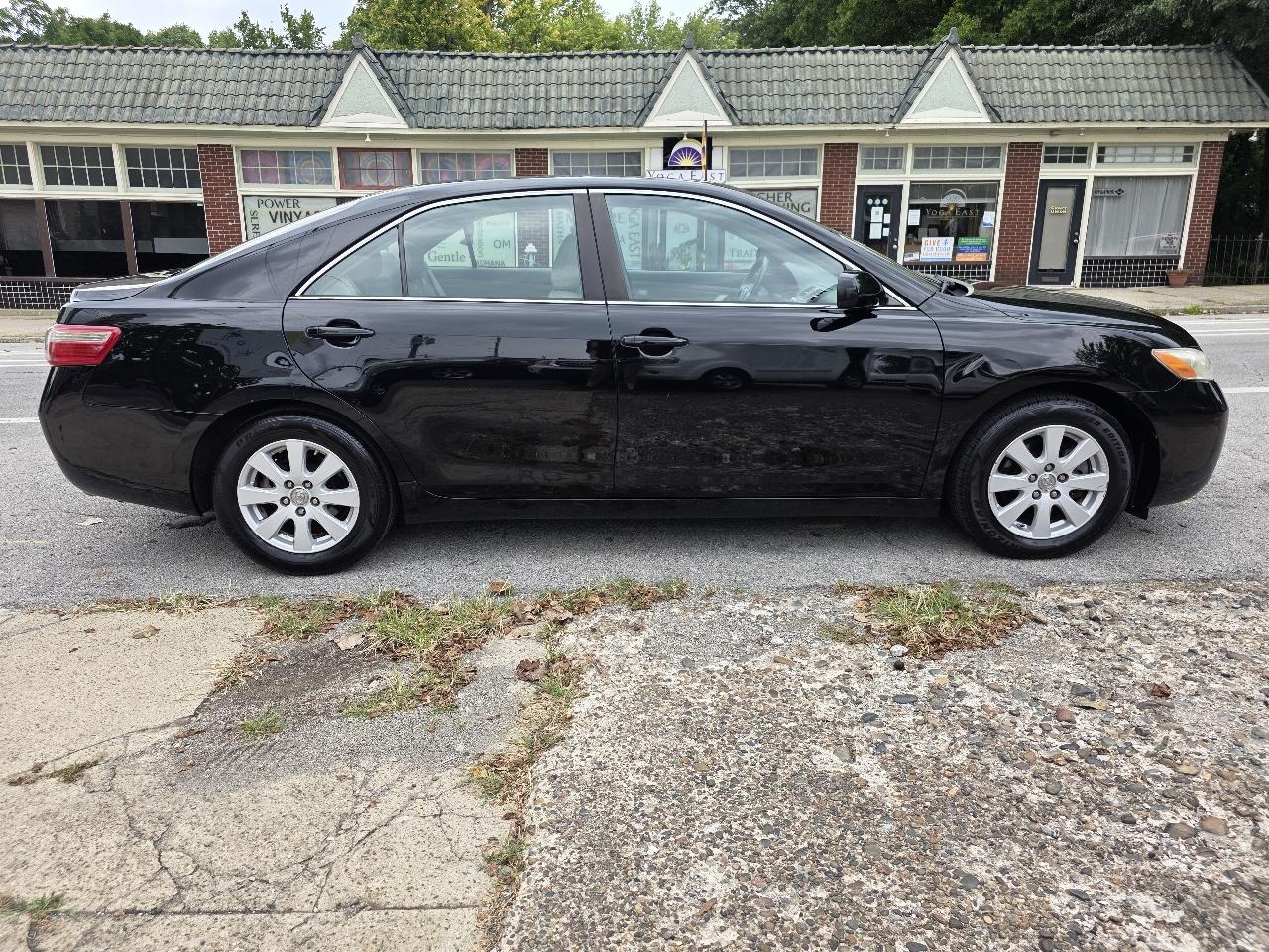 Toyota Camry XLE 4D Sedan 2007