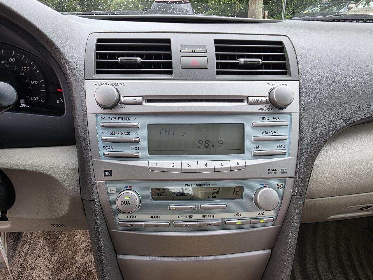 Toyota Camry XLE 4D Sedan 2007