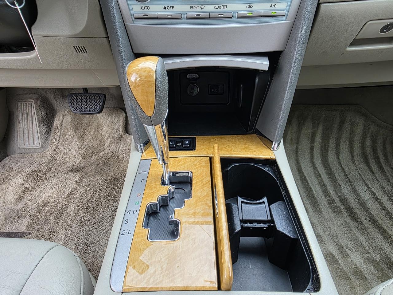 Toyota Camry XLE 4D Sedan 2007