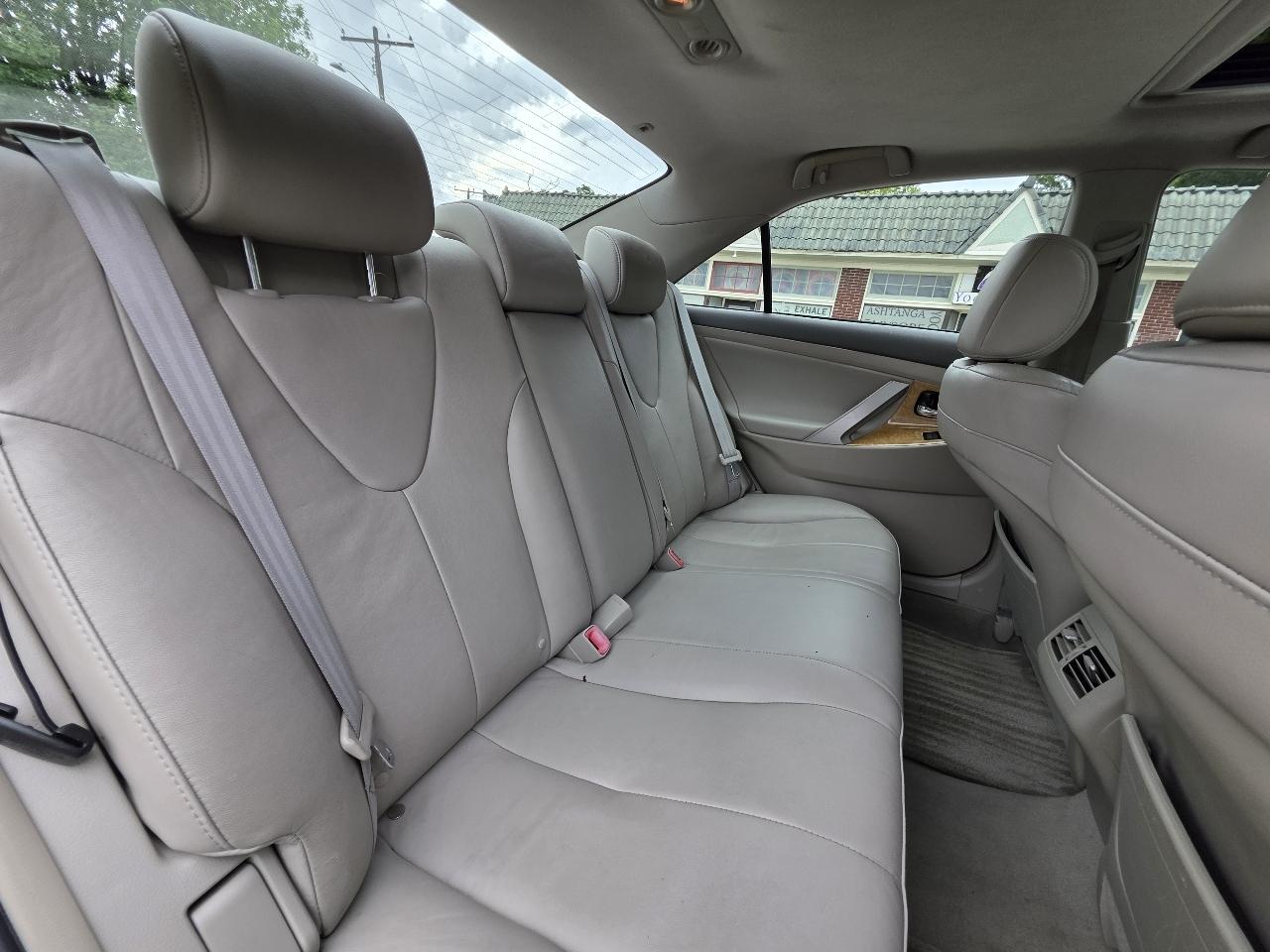 Toyota Camry XLE 4D Sedan 2007